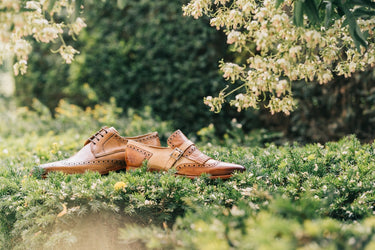 Lewis 3 Herren Derby Schuhe und Selina 2 Damen Monk Schuhe Melvin & Hamilton