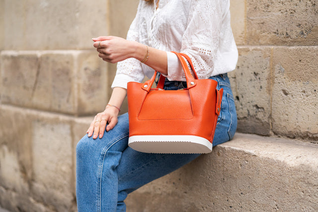 Christine 1|hero_img